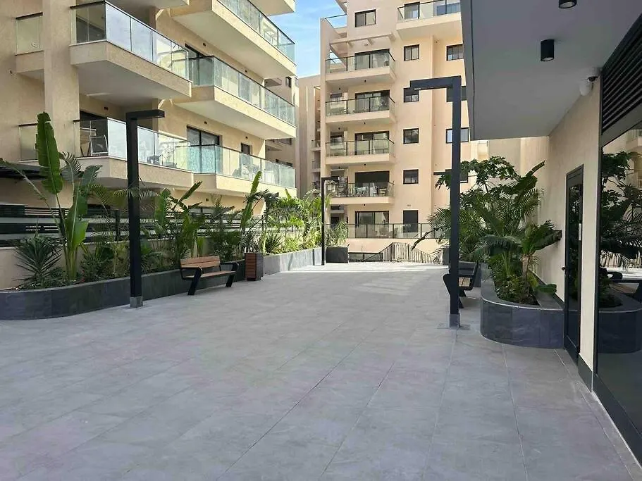 Refael Apartment 엘라트